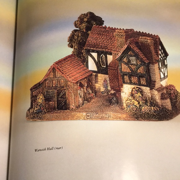 Vintage 1991 “The Cottages of Lilliput Lane” Hardcover with dust jacket - Picture 5 of 6